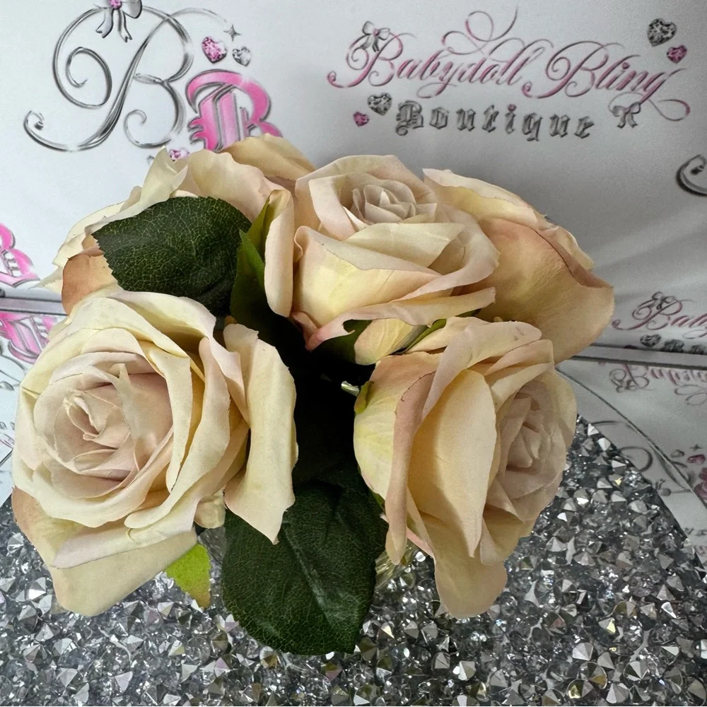 Elegant Cream Rose Arrangement in Glass Vase water look vase pink